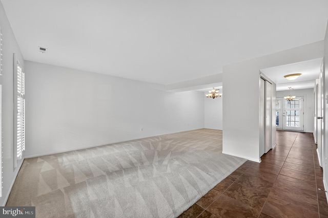 128 CALDERWOOD LN, Mount Laurel, NJ 08054