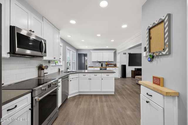 1431 Reed Road, Cream Ridge, NJ 08514