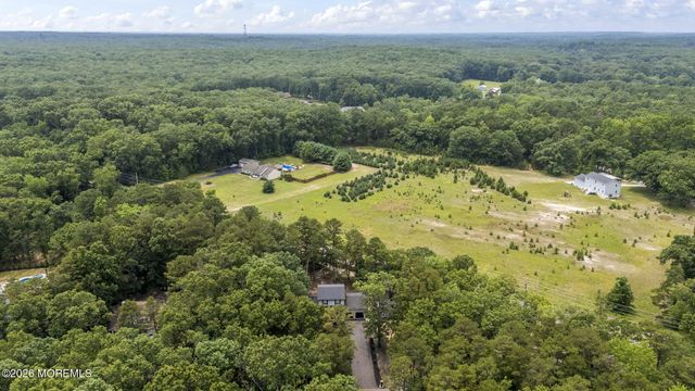 1431 Reed Road, Cream Ridge, NJ 08514
