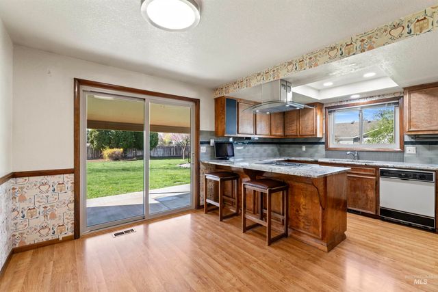 11185 W Hummingbird Drive, Boise, ID 83709