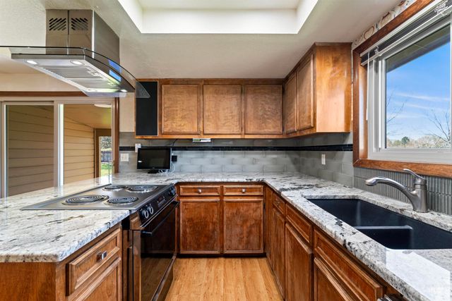 11185 W Hummingbird Drive, Boise, ID 83709