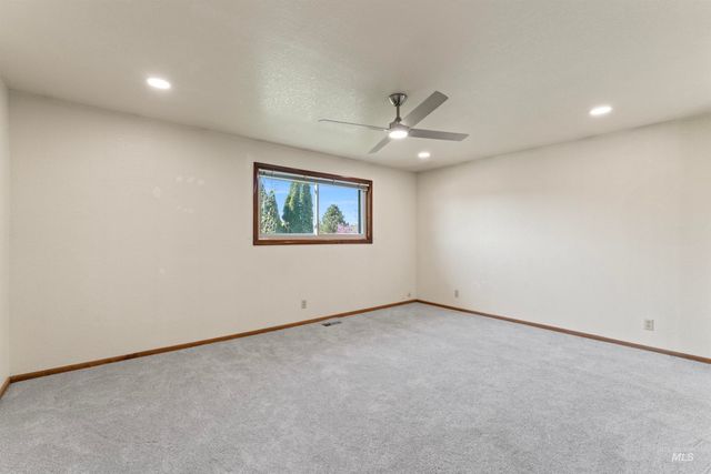 11185 W Hummingbird Drive, Boise, ID 83709