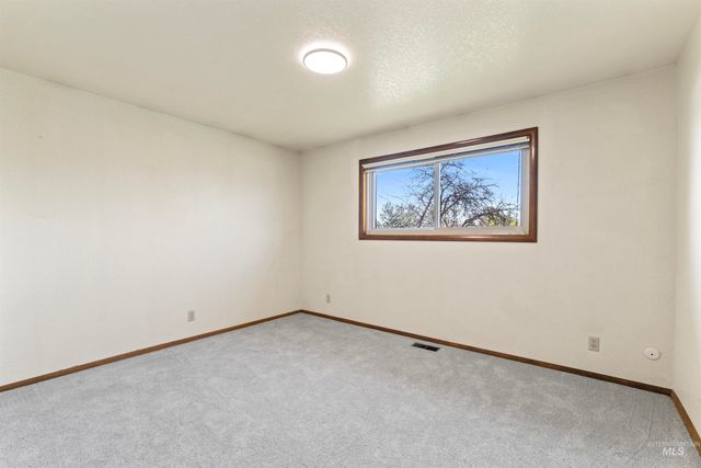 11185 W Hummingbird Drive, Boise, ID 83709