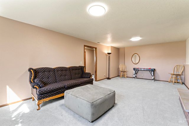 11185 W Hummingbird Drive, Boise, ID 83709