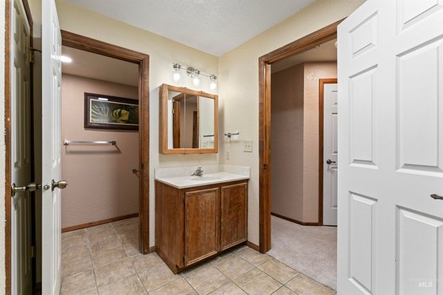 11185 W Hummingbird Drive, Boise, ID 83709