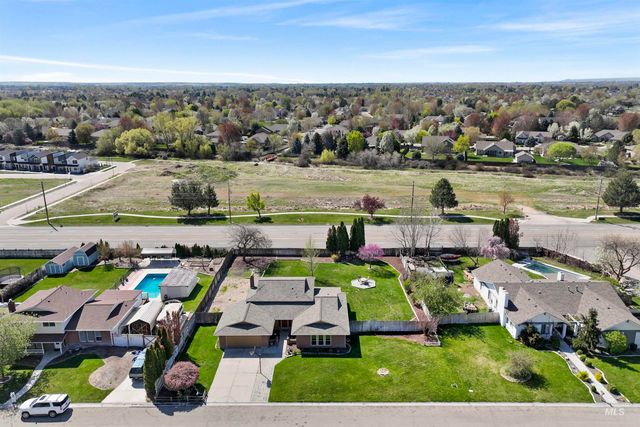11185 W Hummingbird Drive, Boise, ID 83709
