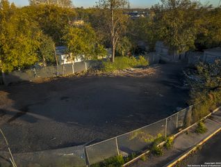 102 KELSEY AVE, San Antonio, TX 78211