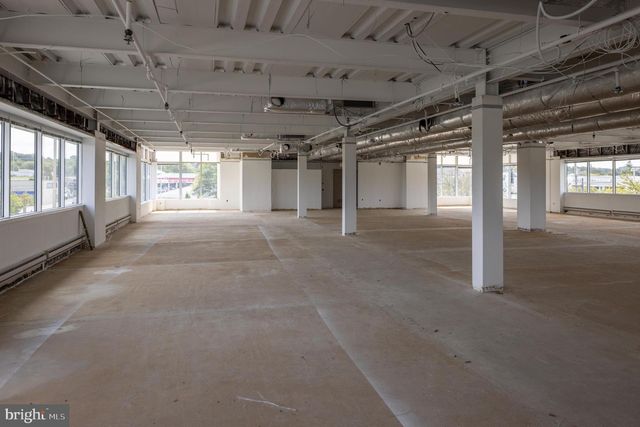 4259 W SWAMP RD, Doylestown, PA 18902