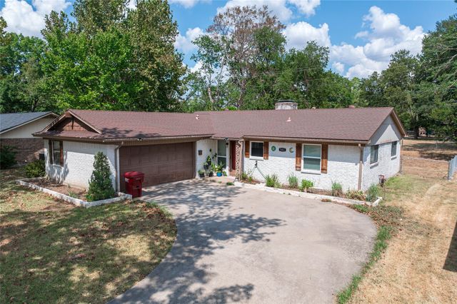 503 Wes Michael Road, Bonham, TX 75418