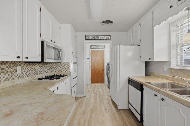503 Wes Michael Road, Bonham, TX 75418