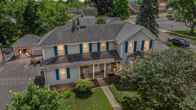 27 9TH STREET, Clintonville, WI 54929