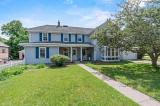 27 9TH STREET, Clintonville, WI 54929