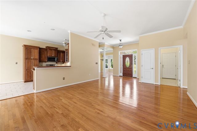 8806 Torrey Pines Dr, Chesterfield, VA 23832
