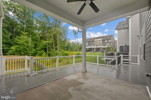 18080 MOSS GARDEN RD, Dumfries, VA 22026