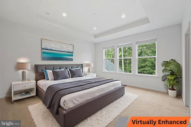 18080 MOSS GARDEN RD, Dumfries, VA 22026