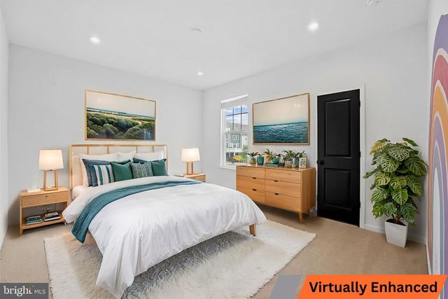 18080 MOSS GARDEN RD, Dumfries, VA 22026