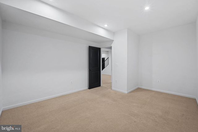 18080 MOSS GARDEN RD, Dumfries, VA 22026