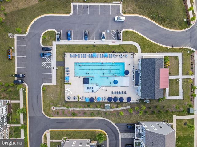 18080 MOSS GARDEN RD, Dumfries, VA 22026