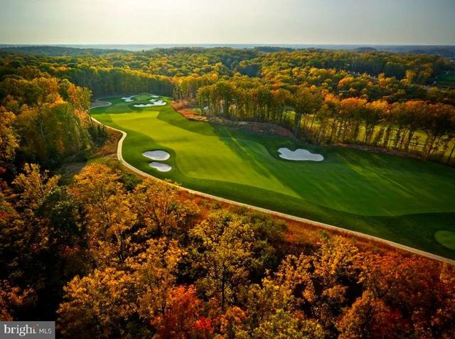 18080 MOSS GARDEN RD, Dumfries, VA 22026