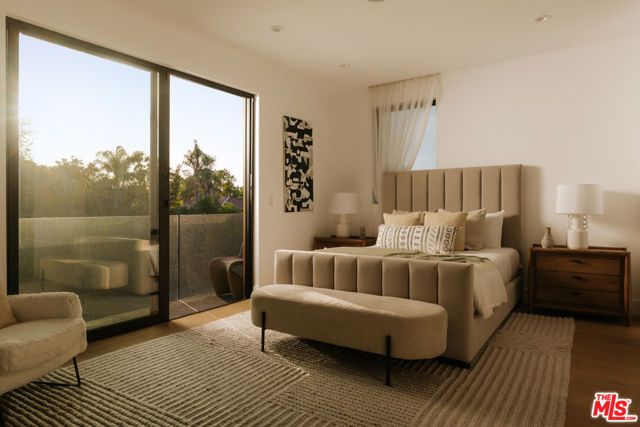 5244 Tampa Avenue, Tarzana (los Angeles), CA 91356