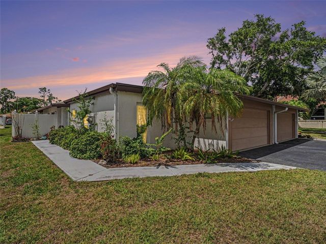 3506 AUBURN COURT 230, Sarasota, FL 34231