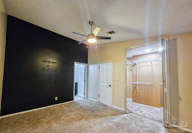 601 E Burgess D6, Pensacola, FL 32504