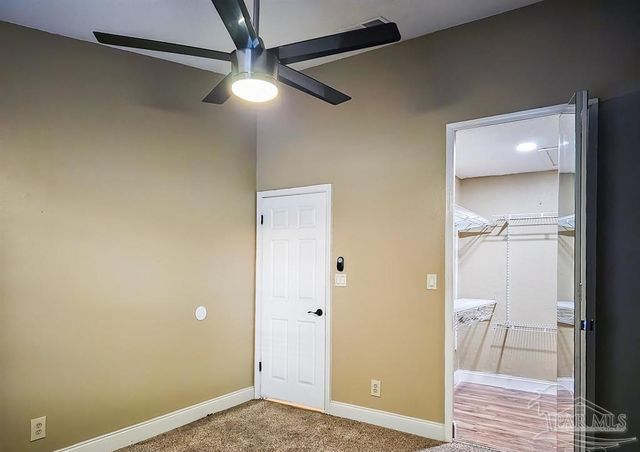 601 E Burgess D6, Pensacola, FL 32504