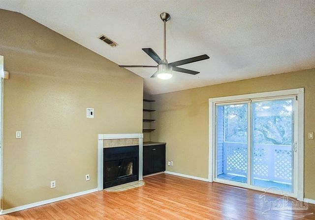 601 E Burgess D6, Pensacola, FL 32504