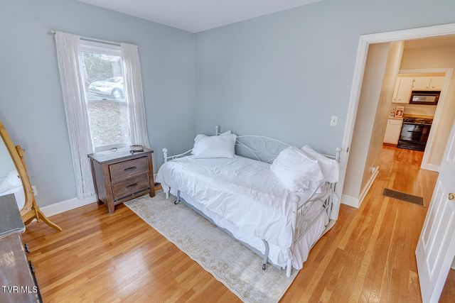 203 South Cherokee Street, Jonesborough, TN 37659