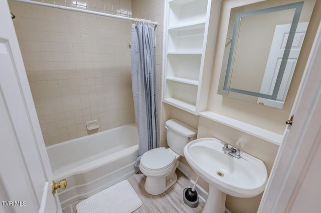 203 South Cherokee Street, Jonesborough, TN 37659