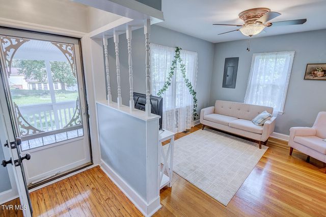 203 South Cherokee Street, Jonesborough, TN 37659