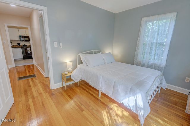 203 South Cherokee Street, Jonesborough, TN 37659