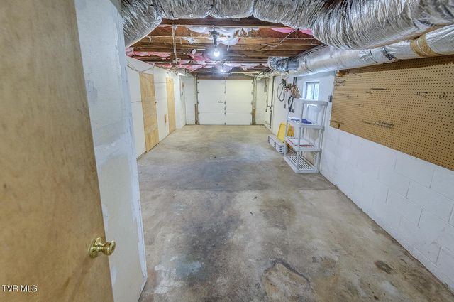 203 South Cherokee Street, Jonesborough, TN 37659