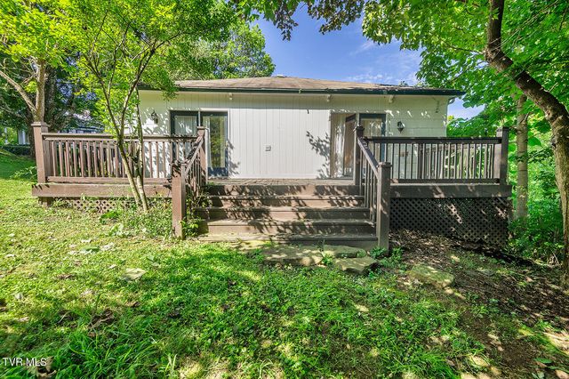 203 South Cherokee Street, Jonesborough, TN 37659