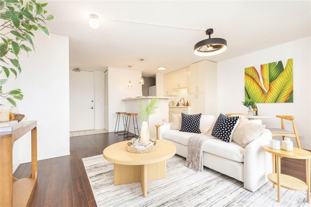 320 Liliuokalani Avenue 1105, Honolulu, HI 96815