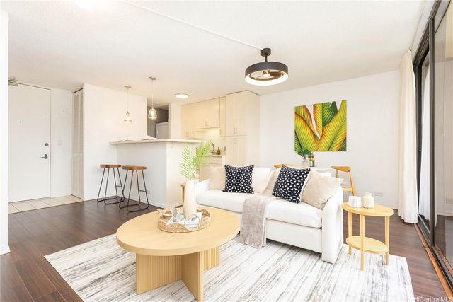 320 Liliuokalani Avenue 1105, Honolulu, HI 96815