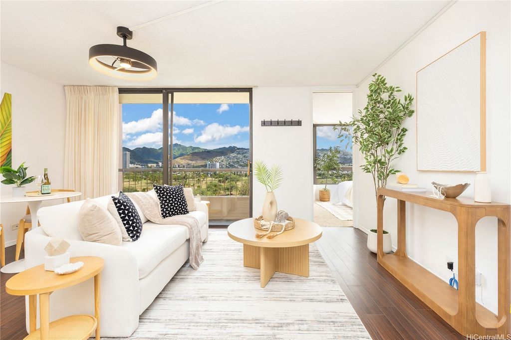 320 Liliuokalani Avenue 1105, Honolulu, HI 96815