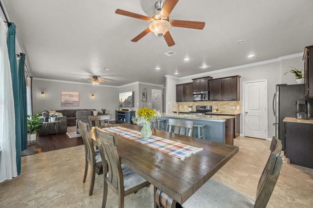 168 Golden Eagle LN, Leander, TX 78641