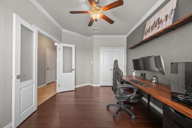 168 Golden Eagle LN, Leander, TX 78641