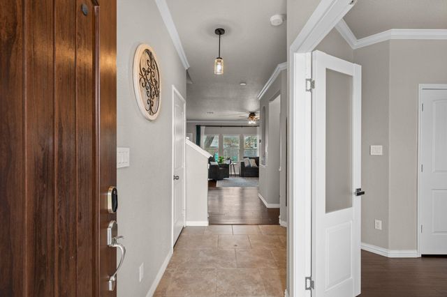 168 Golden Eagle LN, Leander, TX 78641