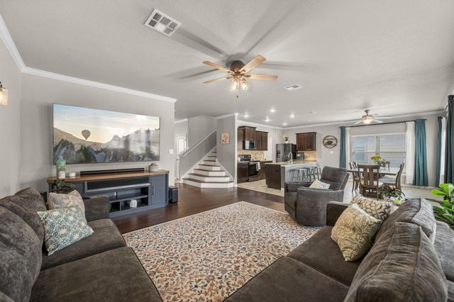 168 Golden Eagle LN, Leander, TX 78641