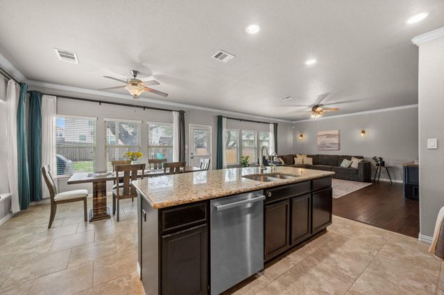 168 Golden Eagle LN, Leander, TX 78641