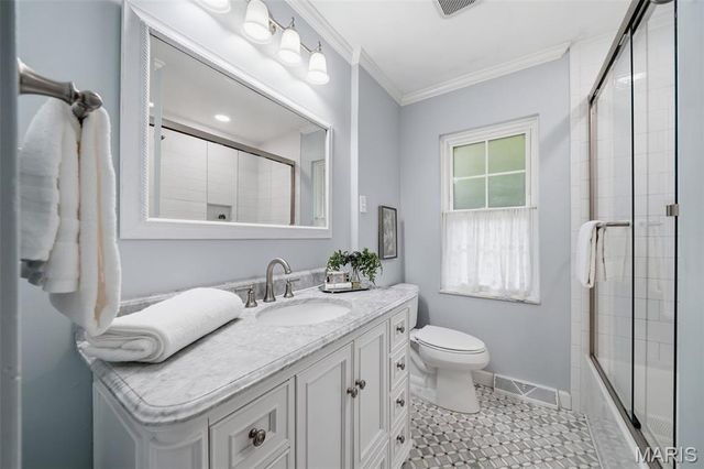 526 Selma Avenue, Webster Groves, MO 63119