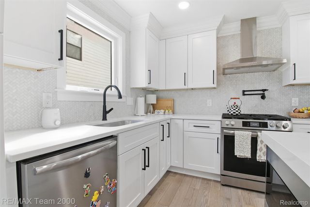721 N Alexander Avenue, Royal Oak, MI 48067