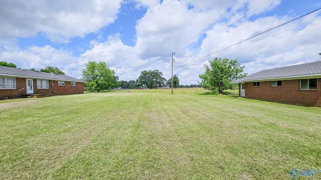 17688 Brownsferry Road, Athens, AL 35611