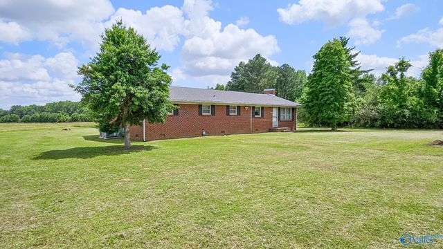 17688 Brownsferry Road, Athens, AL 35611
