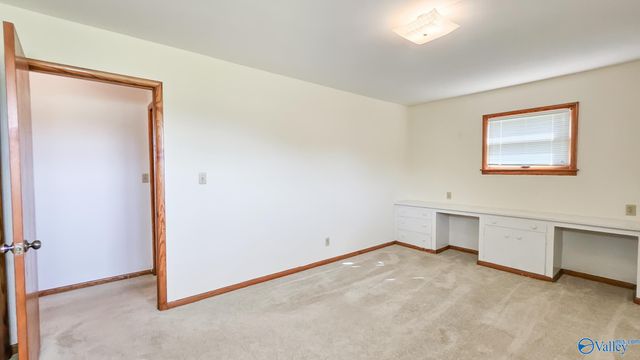 17688 Brownsferry Road, Athens, AL 35611