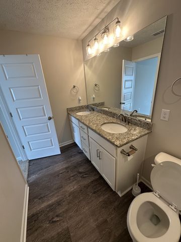 1837 Bethpage Dr, Murfreesboro, TN 37127