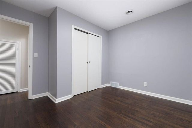 9103 Central Street, Kansas City, MO 64114