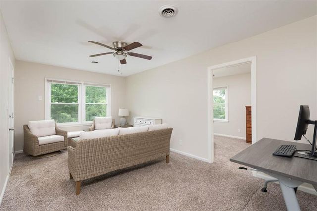 9103 Central Street, Kansas City, MO 64114